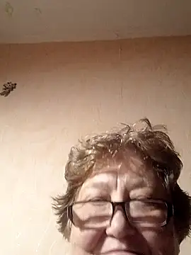 Katherine735 online show from October 2025 07:47:02 PM