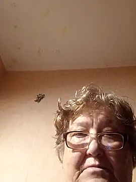 Snapshot of Katherine735 chatting on November 2025 03:01:01 AM Katherine735 online show from November 2025 03:01:01 AM