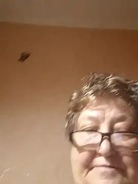 Katherine735 online show from December 2025 05:04:02 PM