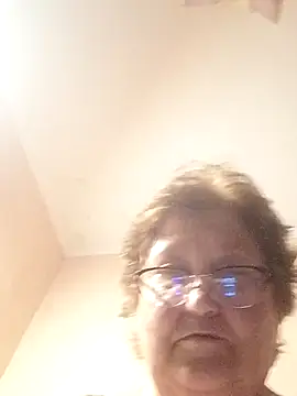 Katherine735 online show from July 2026 07:33:02 PM