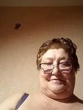 Katherine735 online show from April 2026 08:57:02 PM