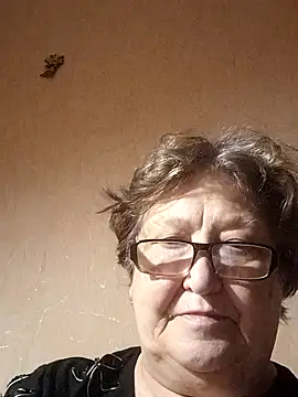 Snapshot of Katherine735 chatting on November 2025 08:35:02 PM Katherine735 online show from November 2025 08:35:02 PM