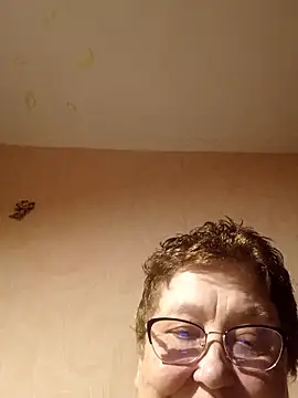 Katherine735 online show from April 2026 07:15:02 PM