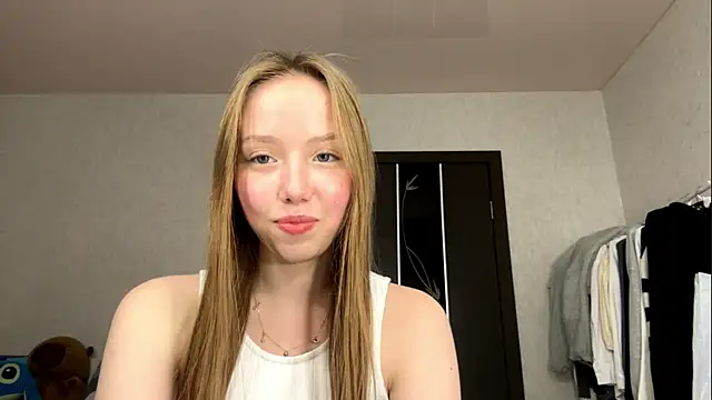 AntoniaMoravick online show from October 2025 03:03:02 PM