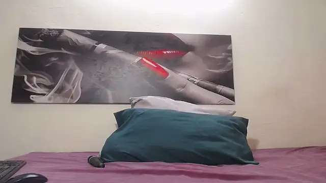 Kelly-001 online show from February 2026 02:44:02 AM