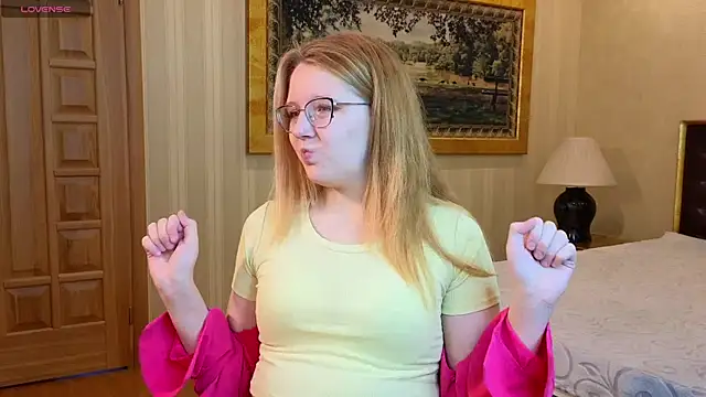 AlinaAldrete online show from November 2025 04:06:01 AM