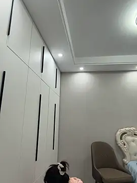 niannian6373 online show from March 2026 03:59:02 PM