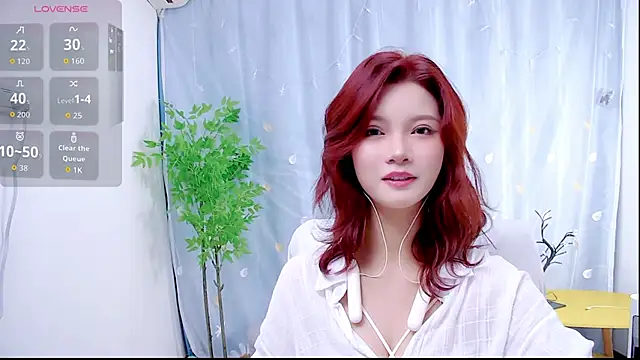 niannian6373 online show from October 2025 12:17:02 PM