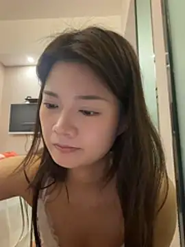 niannian6373 online show from March 2026 02:00:02 PM