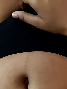 Jiya hott online show from November 2025 03:11:01 AM