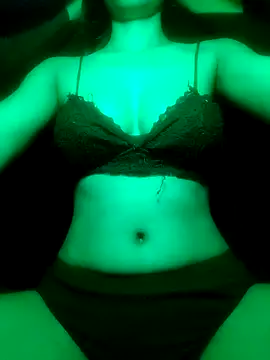 Jiya hott online show from March 2026 03:57:02 PM