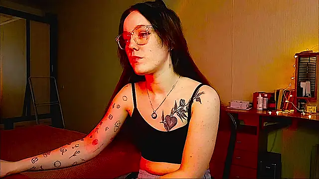 Snapshot of JennyRass chatting on January 2026 12:11:02 PM JennyRass online show from January 2026 12:11:02 PM