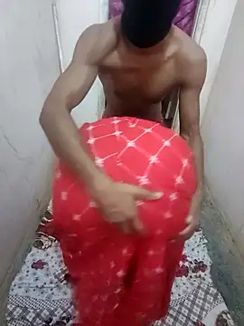 Snapshot of indian_Couple_1999 chatting on October 2025 03:24:01 PM indian Couple 1999 online show from October 2025 03:24:01 PM
