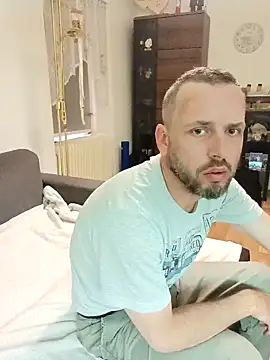 Mike 3789 online show from October 2025 04:30:01 PM