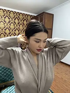 Snapshot of zhenzhen666 chatting on November 2025 12:49:02 PM zhenzhen666 online show from November 2025 12:49:02 PM