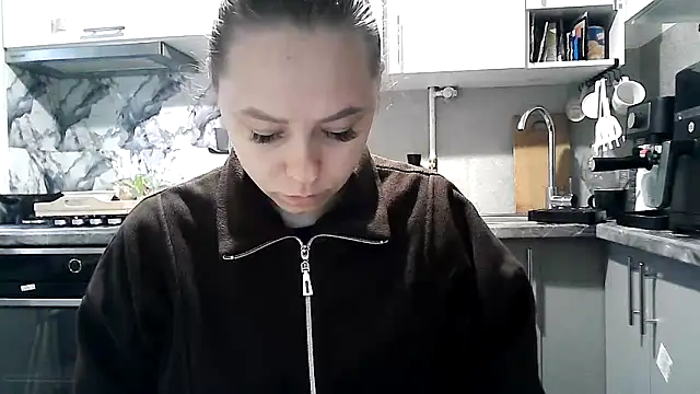 Ladikisss 20 online show from October 2025 05:55:02 AM