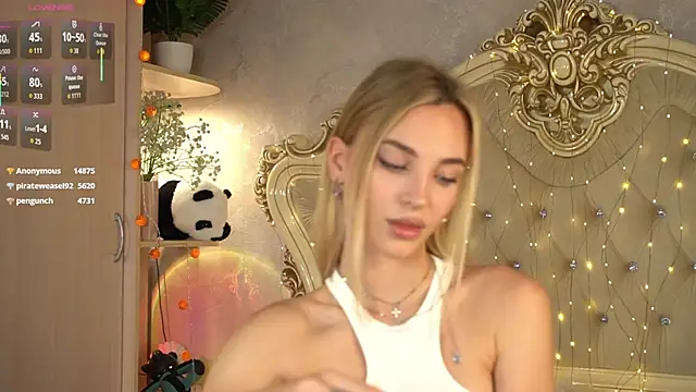 Snapshot of beckymadsons chatting on July 2026 12:22:02 PM beckymadsons online show from July 2026 12:22:02 PM
