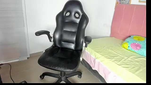 Dakota evans18 online show from November 2025 02:54:02 PM