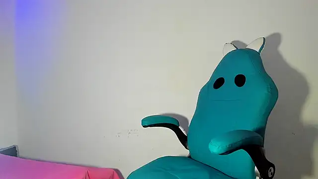 Dakota evans18 online show from November 2025 03:06:02 AM