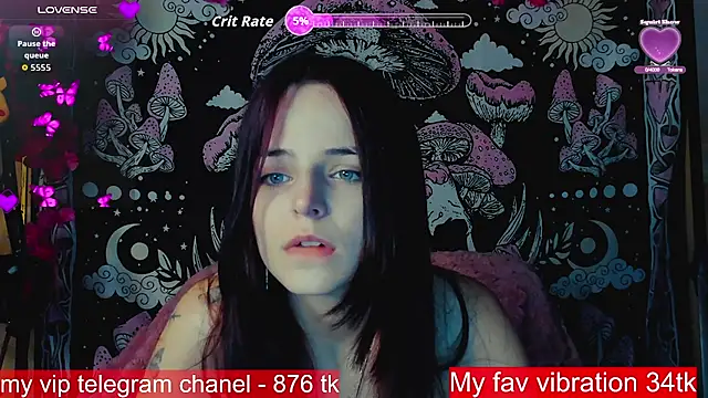 Snapshot of ArianaLight chatting on October 2025 01:54:02 PM ArianaLight online show from October 2025 01:54:02 PM