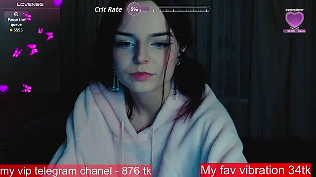 Snapshot of ArianaLight chatting on November 2025 04:44:02 PM ArianaLight online show from November 2025 04:44:02 PM