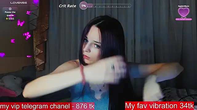 Snapshot of ArianaLight chatting on November 2025 05:50:01 PM ArianaLight online show from November 2025 05:50:01 PM