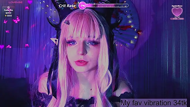 Snapshot of ArianaLight chatting on June 2026 05:12:02 PM ArianaLight online show from June 2026 05:12:02 PM
