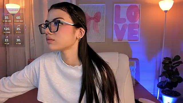 MarianaaDooll online show from February 2026 12:17:02 PM