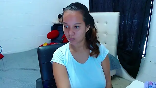 Snapshot of Pregnant_hot2 chatting on October 2025 11:51:02 AM Pregnant hot2 online show from October 2025 11:51:02 AM