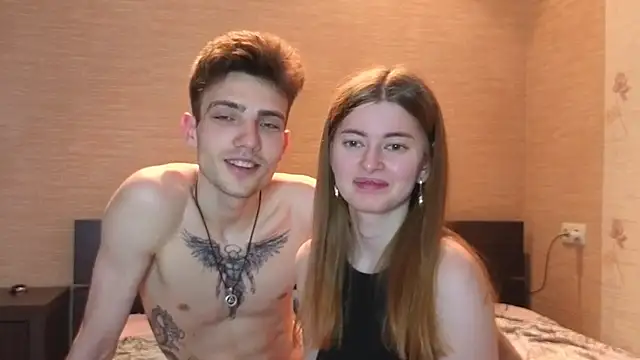 EmiliaCouple online show from May 2026 11:30:02 AM