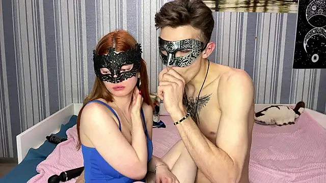 EmiliaCouple online show from January 2026 02:24:01 PM