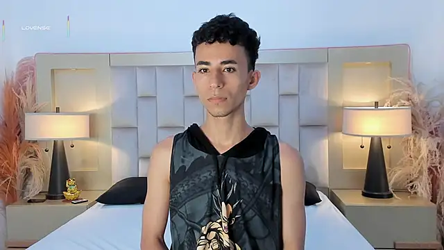 Zahir Ashar online show from April 2026 02:10:01 PM