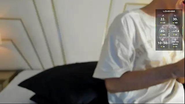 Zahir Ashar online show from October 2025 10:58:02 AM