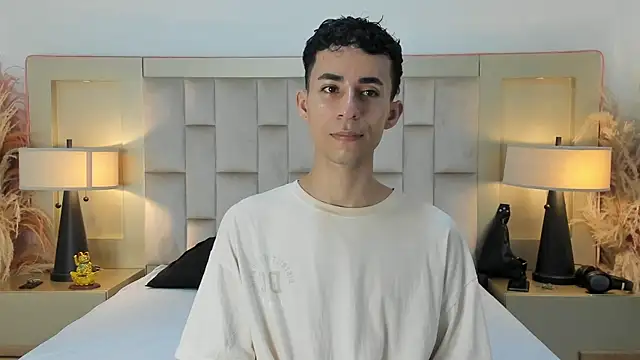 Zahir Ashar online show from March 2026 11:51:02 PM