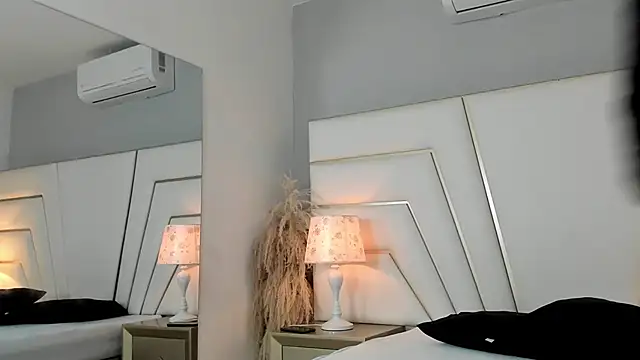 Zahir Ashar online show from October 2025 11:08:02 AM