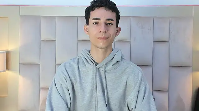 Zahir Ashar online show from March 2026 11:27:02 PM