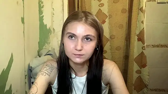 Snapshot of ArianeBhayani chatting on October 2025 10:31:02 PM ArianeBhayani online show from October 2025 10:31:02 PM