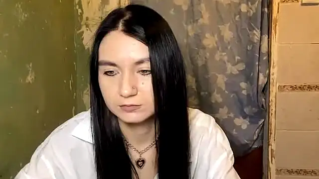 Snapshot of ArianeBhayani chatting on December 2025 09:09:02 PM ArianeBhayani online show from December 2025 09:09:02 PM