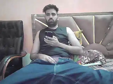 Snapshot of AlexSexMex123 chatting on October 2025 06:37:02 AM AlexSexMex123 online show from October 2025 06:37:02 AM