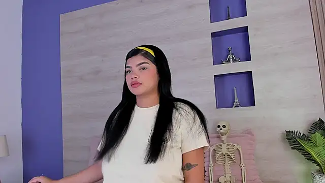 Snapshot of Britanny_88 chatting on October 2025 01:46:02 PM Britanny 88 online show from October 2025 01:46:02 PM
