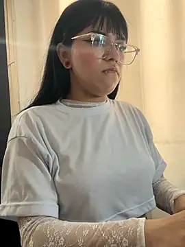 angie rousse  online show from November 2025 01:00:02 PM