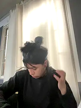 angie rousse  online show from November 2025 12:31:01 PM