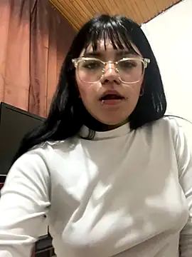 angie rousse  online show from November 2025 12:54:01 AM