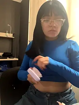 angie rousse  online show from October 2025 04:28:01 PM