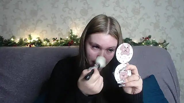 Musegirl online show from December 2025 01:30:02 AM