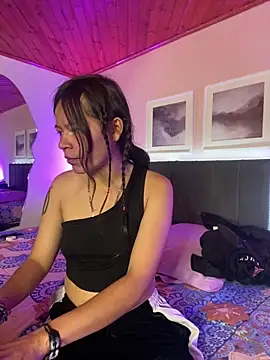 Ninfa pink online show from October 2025 03:20:02 PM