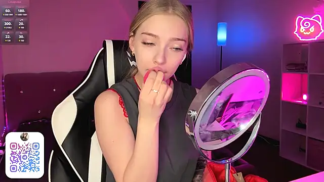 EvaPeace online show from February 2026 08:08:02 PM