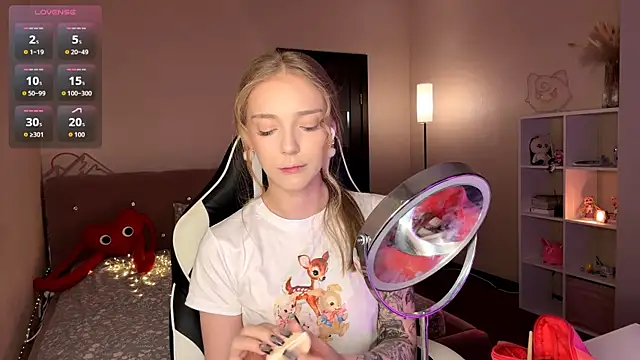 EvaPeace online show from April 2026 01:45:01 PM