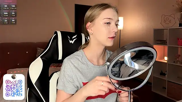 EvaPeace online show from February 2026 08:32:02 PM