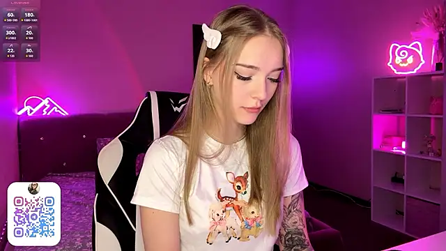 EvaPeace online show from March 2026 08:25:02 PM